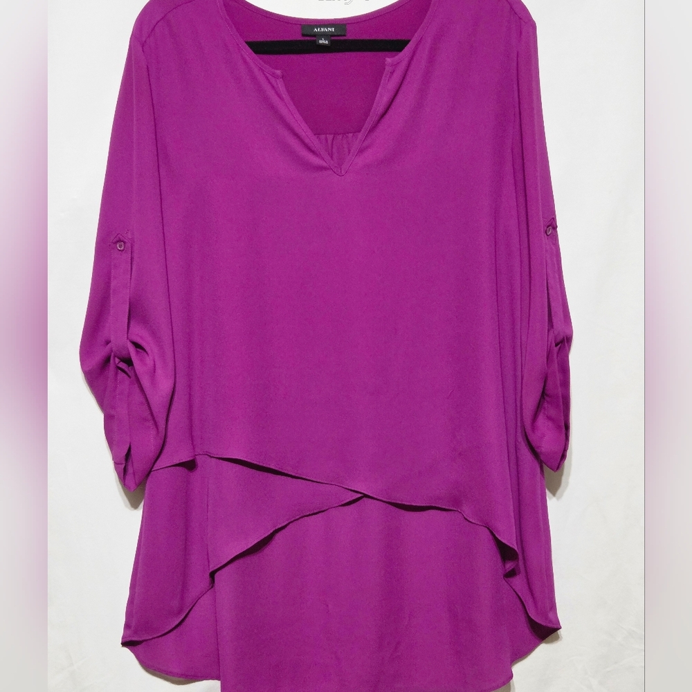 Alfani Women's Vibrant Purple Hi-low Blouse With 3/4 Sleeves. Great For Layering